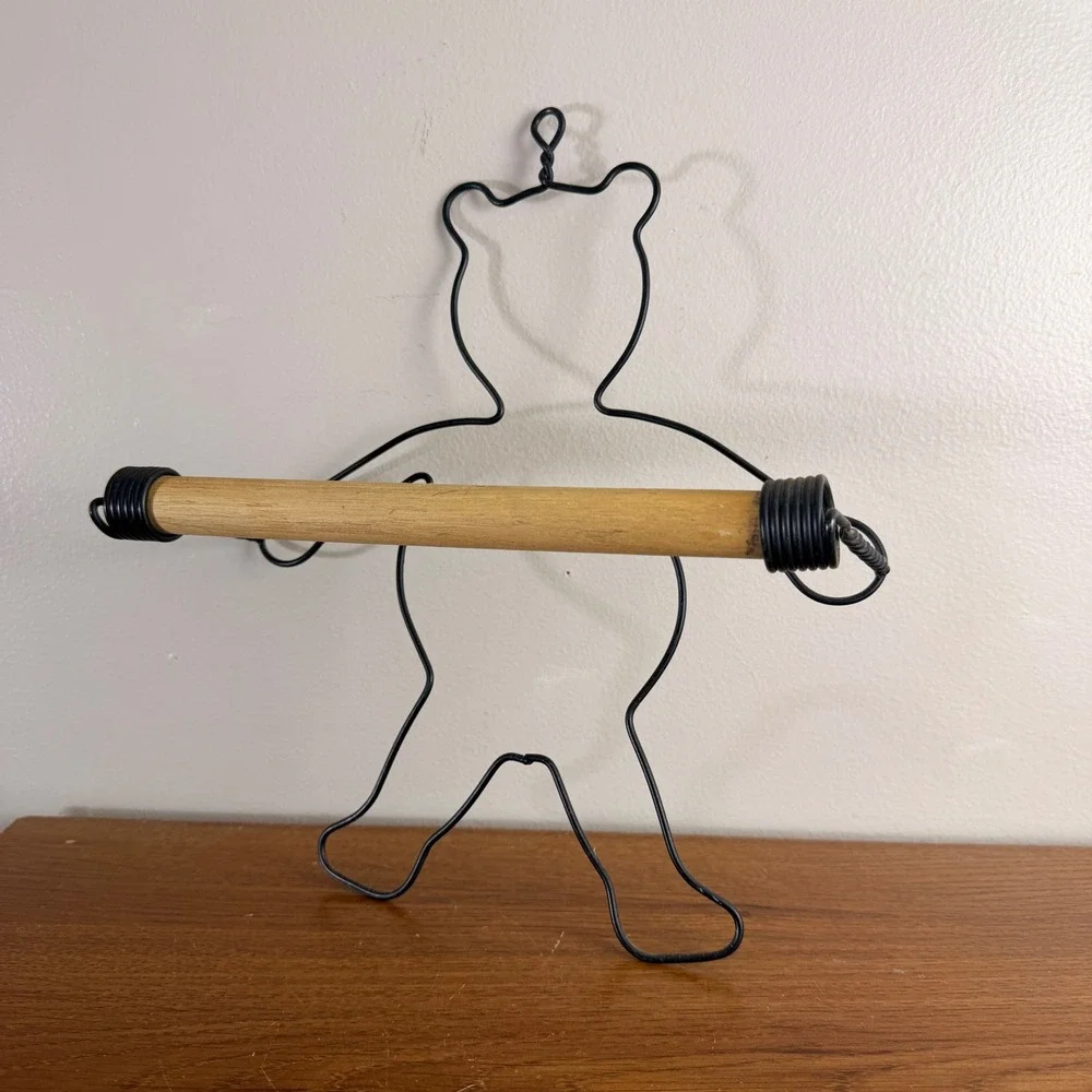 Primitive Country Teddy Bear Wire Wall Towel Holder Wood Dowel Farmhouse Decor
